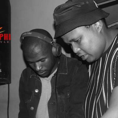 Naakmusiq – Ndakwenza Ntoni (Bizza Wethu X Mr Thela Remix)